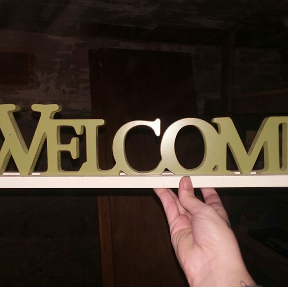 Household decor - Picture 1 of 1